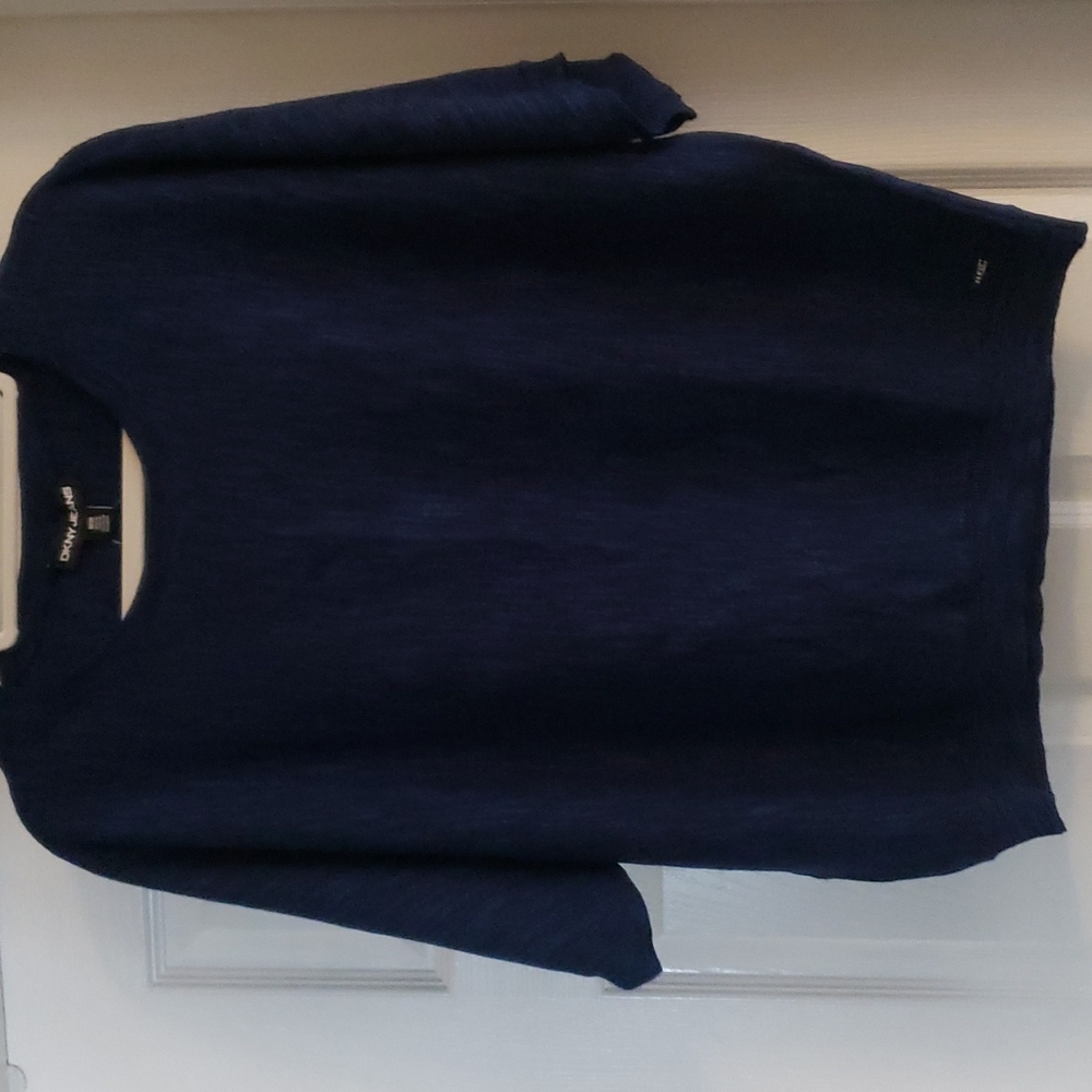 NWT DKNY JEAN SHORT SLEEVE TOP